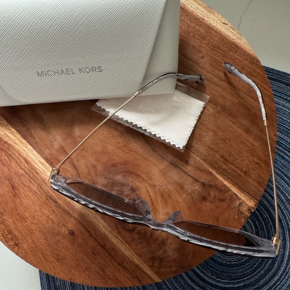 Michael Kors QUOGUE Square Pink Tortoise Sunglasses with Gradient Lenses New - Picture 3 of 14